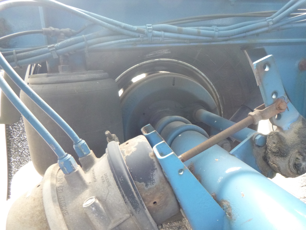 Semirreboque tanque para transporte de gás Guhur Low-pressure gas tank steel 31.5 m3 / 10 bar (methyl chloride): foto 19