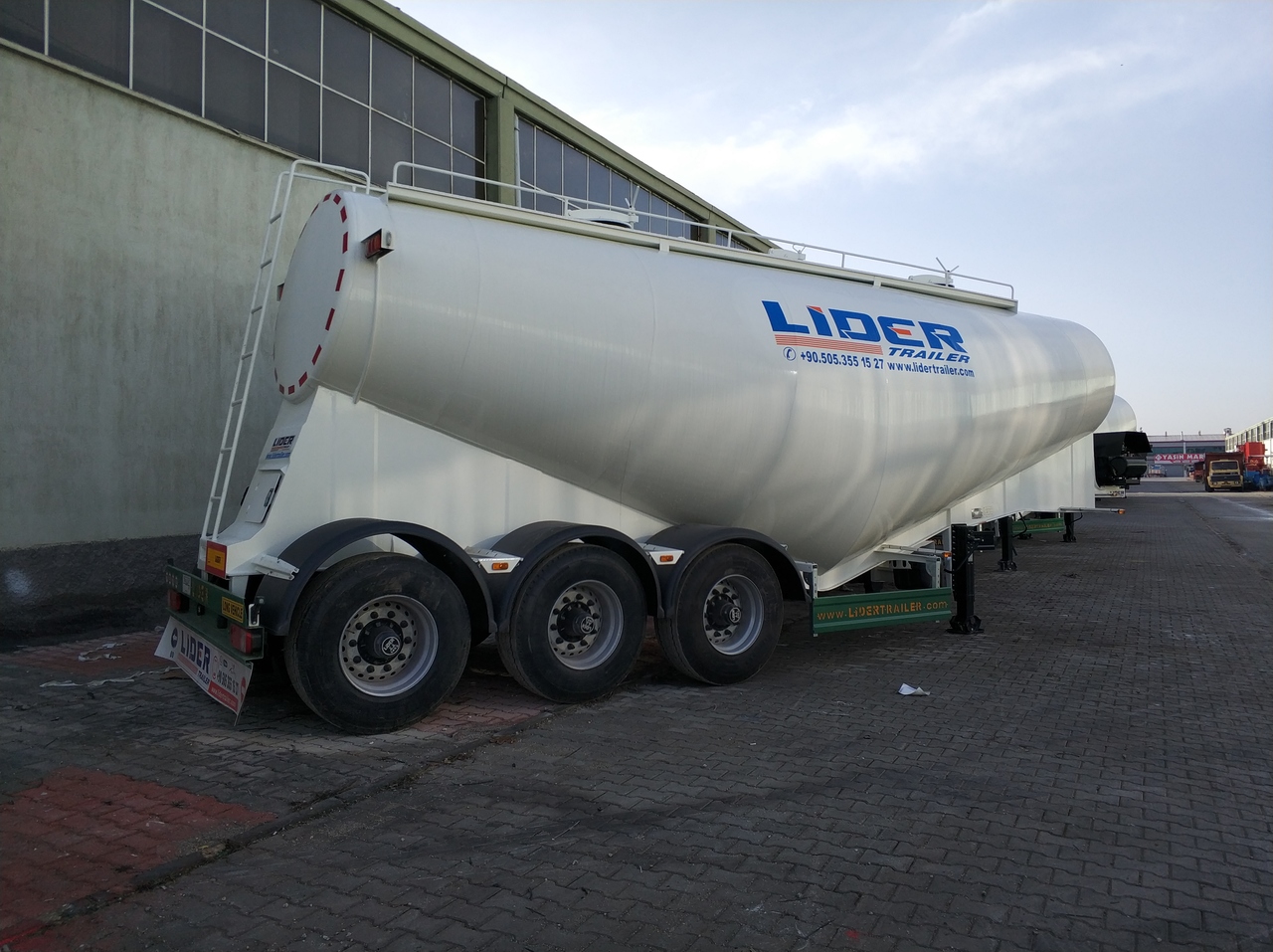 Semirreboque tanque para transporte de cemento nuevo LIDER 2023 MODEL NEW CEMENT TANKER: foto 15