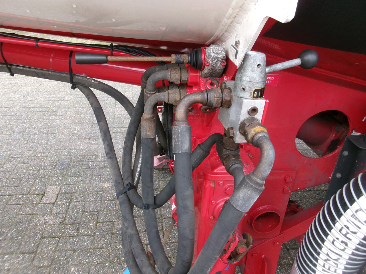 Locação de Lakeland Fuel tank alu 42.8 m3 / 6 comp + pump Lakeland Fuel tank alu 42.8 m3 / 6 comp + pump: foto 14