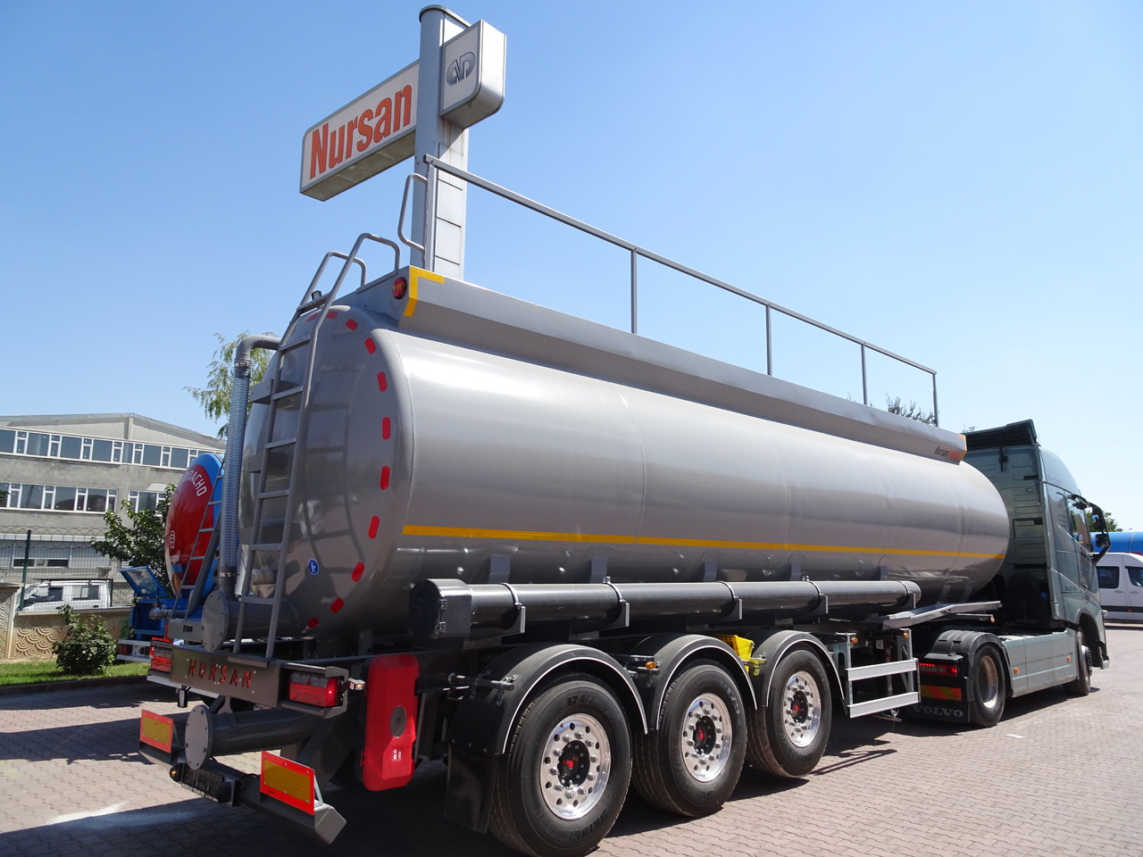 Semirreboque tanque para transporte de produtos químicos nuevo NURSAN Slurry Tanker: foto 3