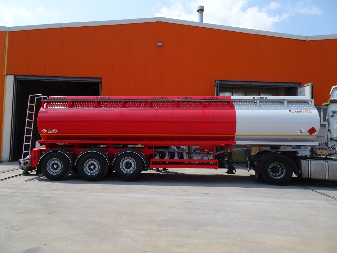 Semirreboque tanque para transporte de combustível nuevo NURSAN Steel Fuel Tanker: foto 4