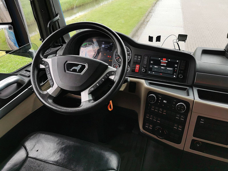 Tractor MAN 18.580 TGX d38 intarder leather: foto 9
