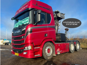 Tractor SCANIA R 650