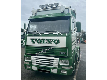 Tractor VOLVO F12