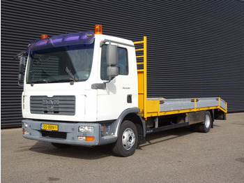 Caminhão transporte de veículos MAN TGL 8.210