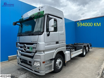 Caminhão transportador de contêineres/ Caixa móvel MERCEDES-BENZ Actros 2541
