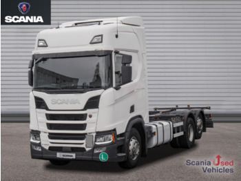 Caminhão transportador de contêineres/ Caixa móvel SCANIA R 450