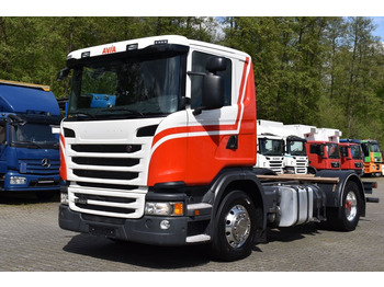 Caminhão transportador de contêineres/ Caixa móvel SCANIA G 440