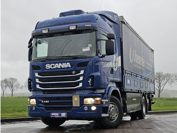 Caminhão com lona SCANIA R 420