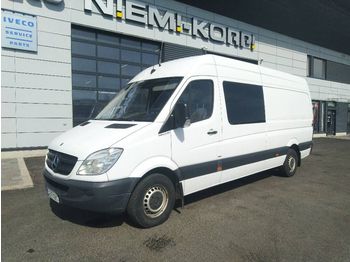 Furgão MERCEDES-BENZ Sprinter 319CDi 1+6