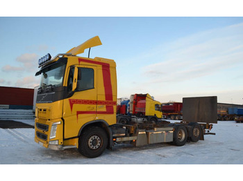Volvo FH500 6x2 serie 6901 Euro 6 - Caminhão transportador de contêineres/ Caixa móvel: foto 1