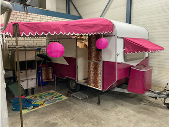 Knaus Foodtruck / Festival Caravan - Caminhão transporte de bebidas: foto 1