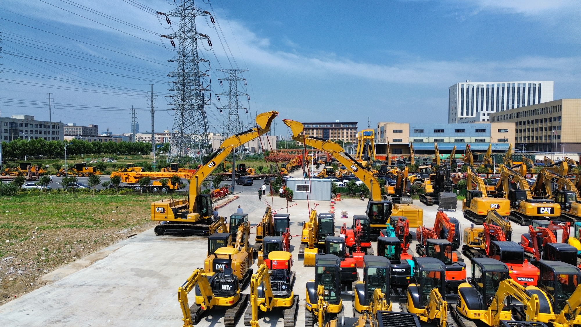 Toaks International Trading Company - Caminhões SINOTRUK - diesel, caixa de velocidades: manual undefined: foto 4