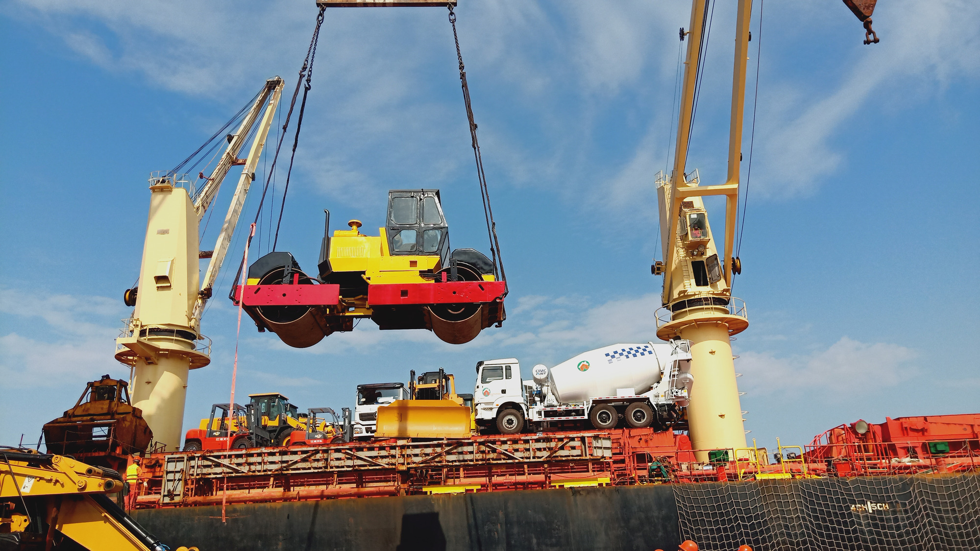 Toaks International Trading Company - Caminhões SINOTRUK - diesel, caixa de velocidades: manual undefined: foto 13