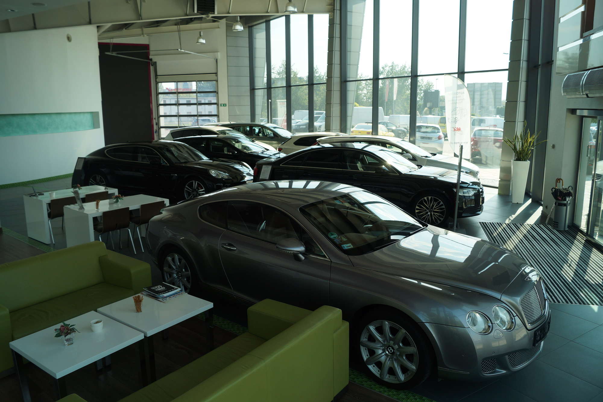 MGC CENTRUM SAMOCHODOW DOSTAWCZYCH - veículos a venda undefined: foto 13