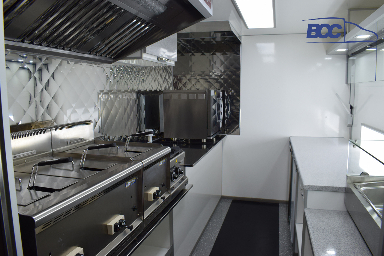 BCC Polska Sp. z o.o. - veículos a venda undefined: foto 48