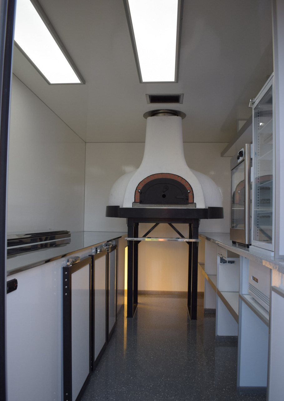 BCC Polska Sp. z o.o. - veículos a venda undefined: foto 49