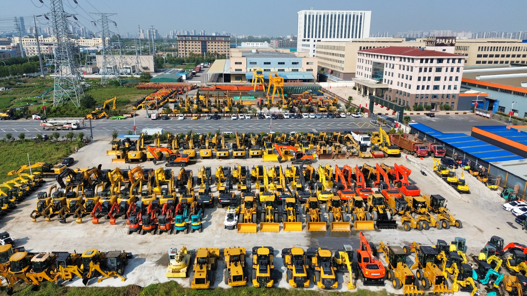 CHINKE ENGINEERING EQUIPMENT COMPANY LIMITED - veículos a venda undefined: foto 1