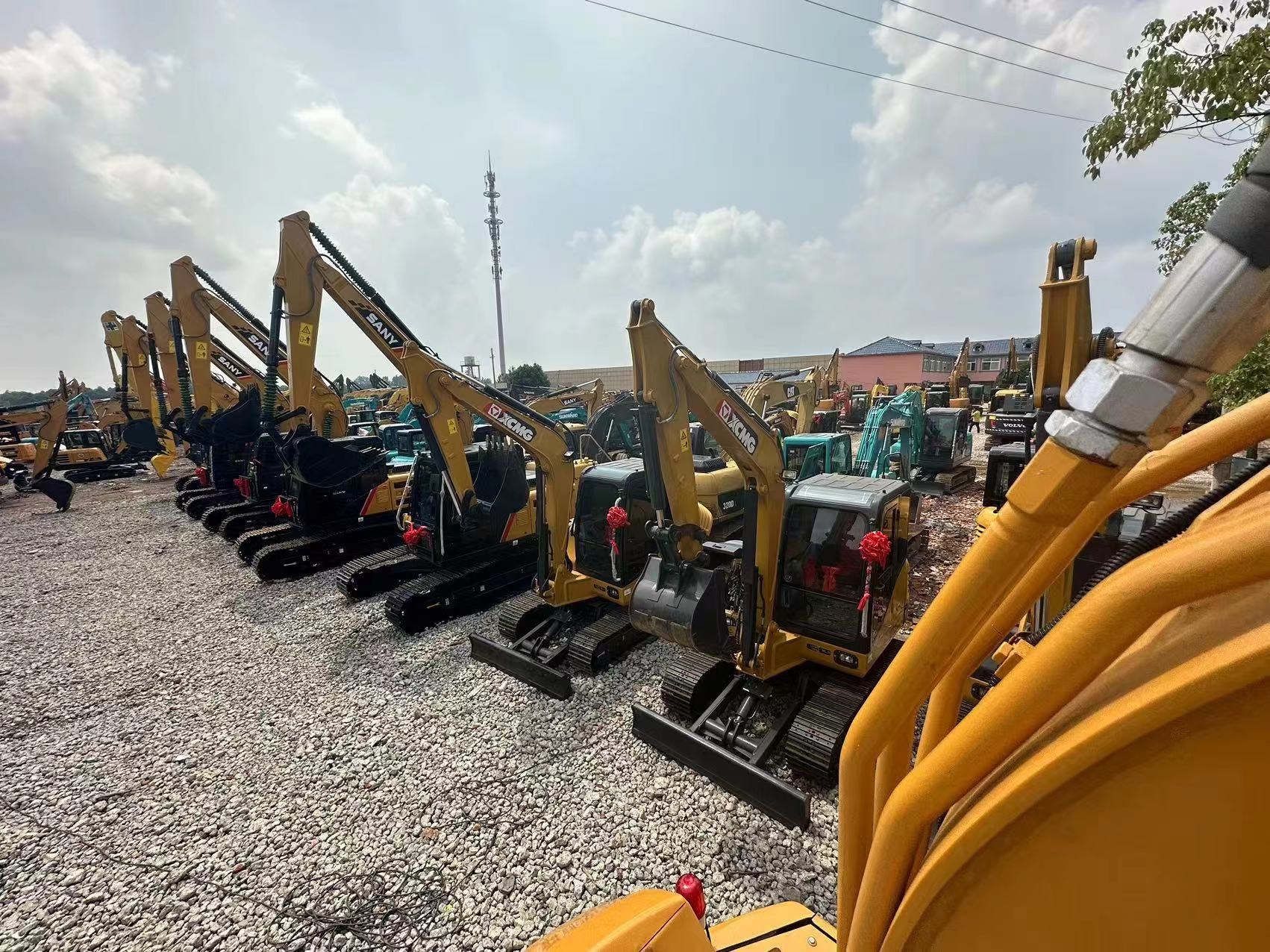ZM Machinery Co., Ltd. - Máquinas de construção CATERPILLAR 950 undefined: foto 5