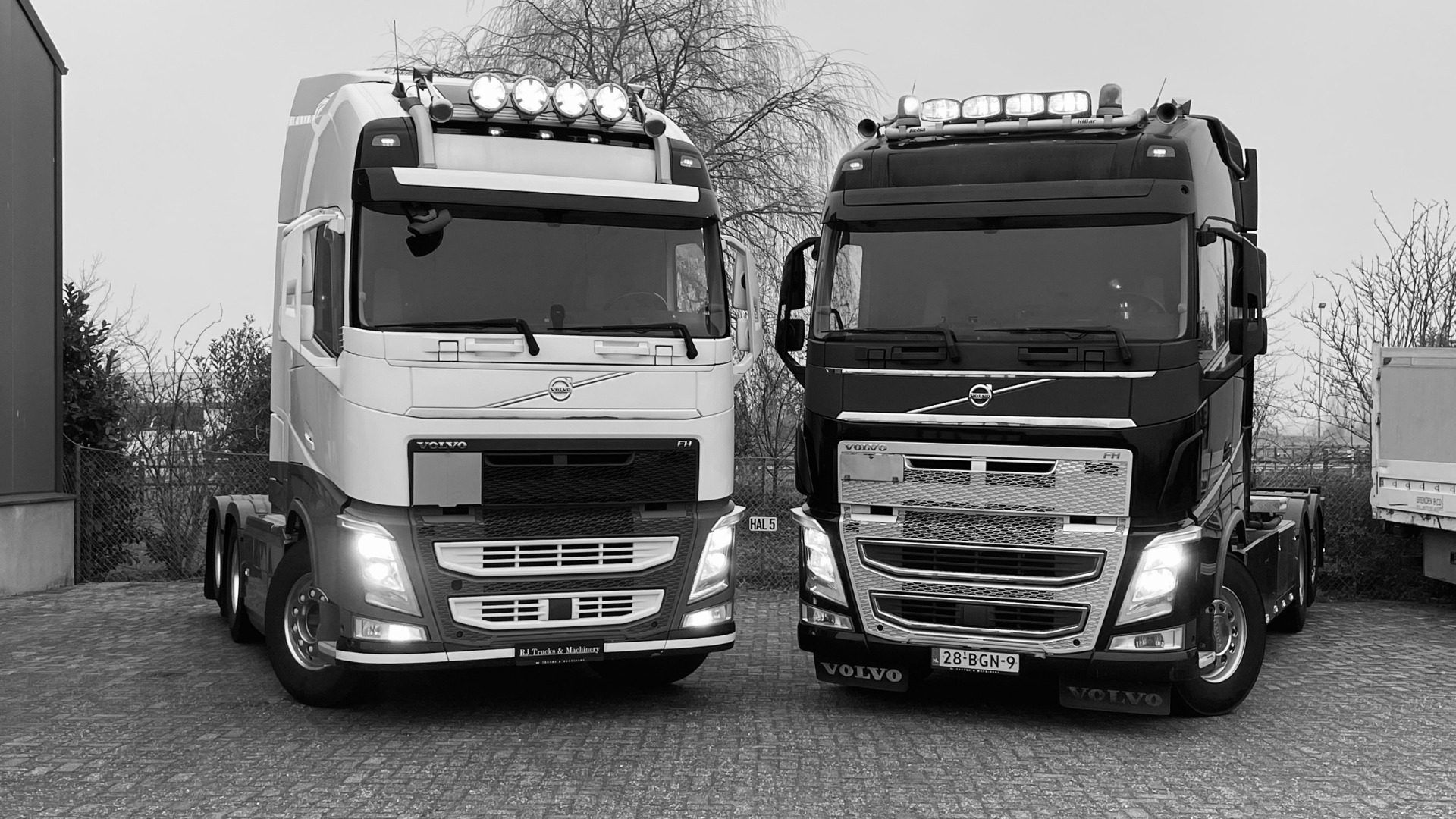 RJ Trucks & Machinery B.V. undefined: foto 4