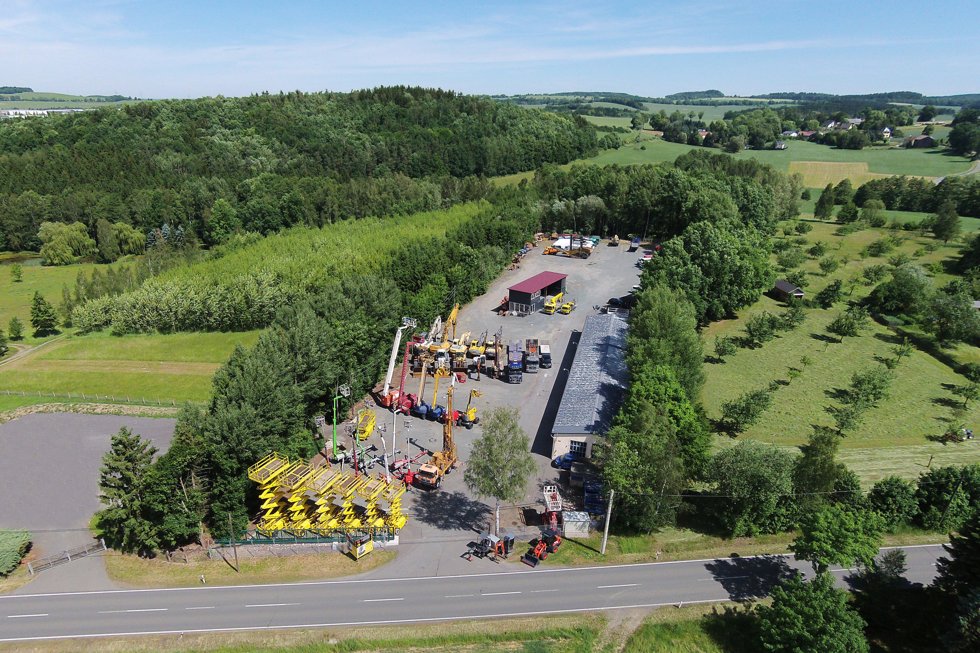 BASAN GmbH - Máquinas de construção GENIE undefined: foto 5