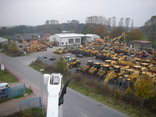BAUMA Vermiet- und Handels GmbH - Máquinas de construção SUMITOMO - Ano: 2007 undefined: foto 1