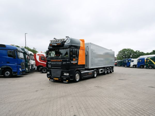 Hesselink Trucks B.V. - Semireboques KRAKER - Ano: 2014 undefined: foto 6