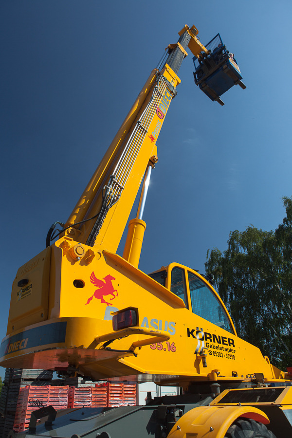 W. Körner Gabelstapler GmbH - veículos a venda undefined: foto 1