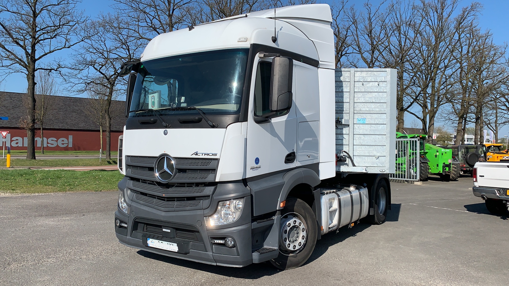 Twente Trucks - Semireboques - plataforma elevatória undefined: foto 1