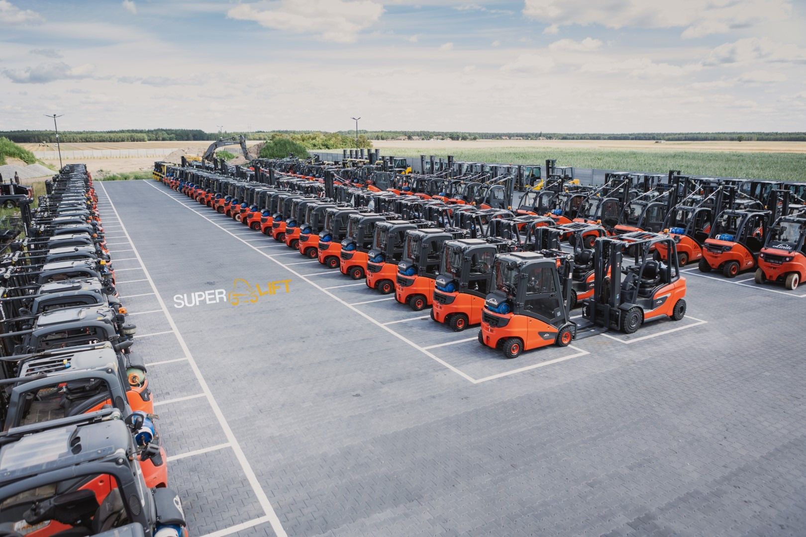 SUPERLIFT - Equipamentos de movimentação - Ano: 2014 undefined: foto 2