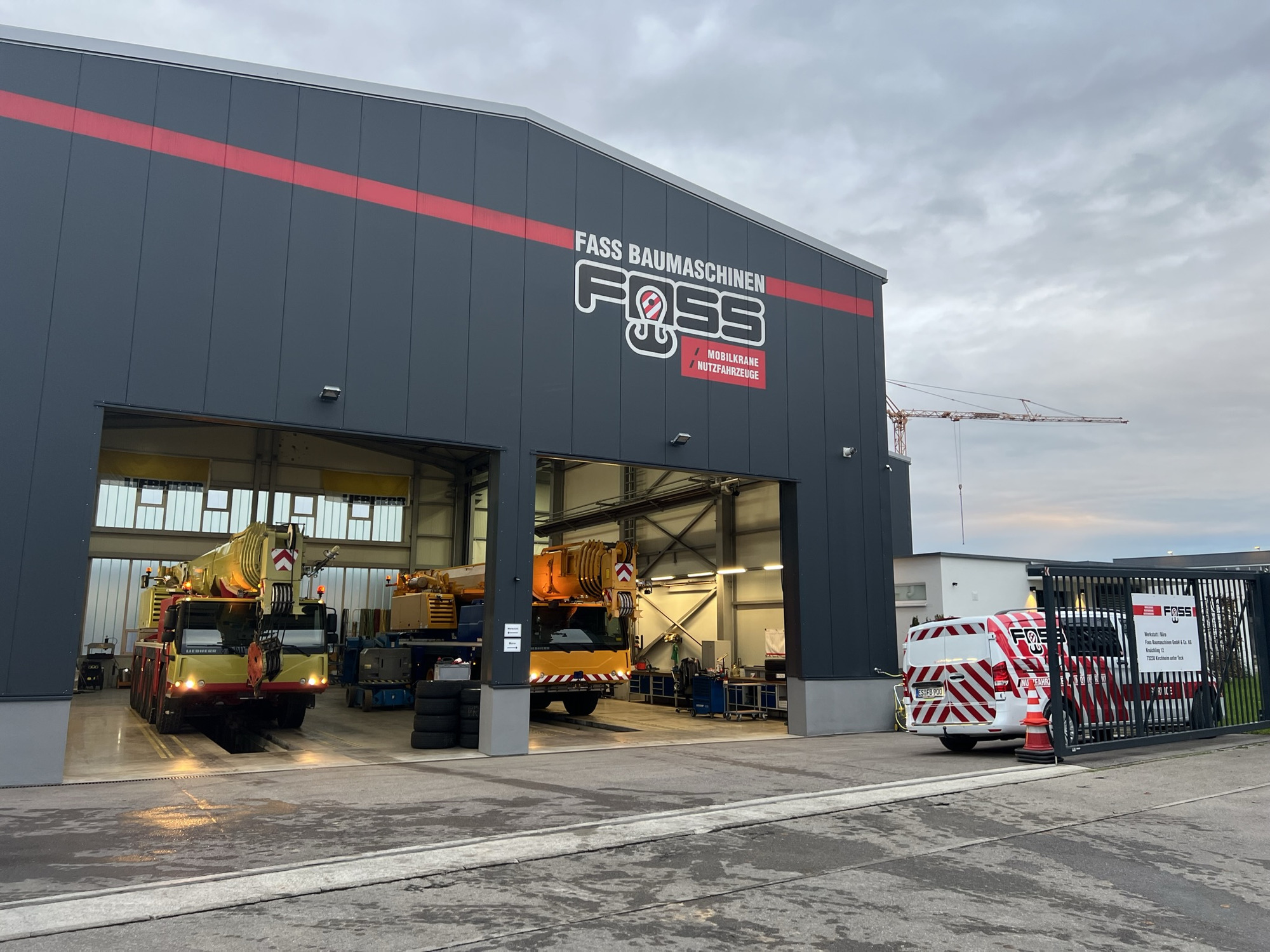 Fass Baumaschinen GmbH & Co. KG - Caminhões VOLVO - Ano: 2024, grua para caminhão undefined: foto 1