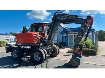 Escavadeira de rodas TEREX