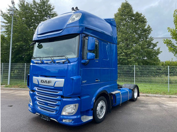Tractor DAF XF 530