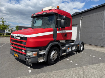 Tractor SCANIA T124