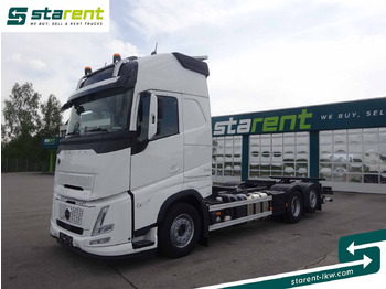 Caminhão transportador de contêineres/ Caixa móvel VOLVO FH 500