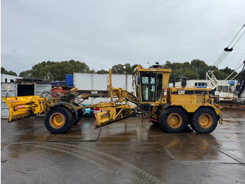 Motoniveladora CATERPILLAR 140H