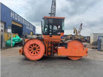 Compactador de asfalto DYNAPAC