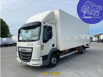 Caminhão furgão DAF LF