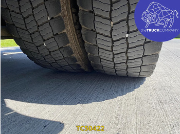 Caminhão transportador de contêineres/ Caixa móvel MAN TGX 440: foto 4