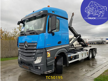 Caminhão transportador de contêineres/ Caixa móvel MERCEDES-BENZ Actros 2645