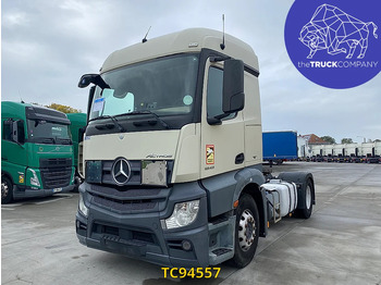 Tractor MERCEDES-BENZ Actros 1843