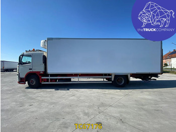 Caminhão frigorífico VOLVO FM 330