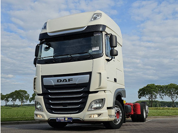 Caminhão chassi DAF XF 480
