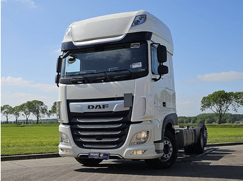 Caminhão chassi DAF XF 480