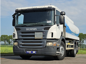 Caminhão tanque SCANIA P 280