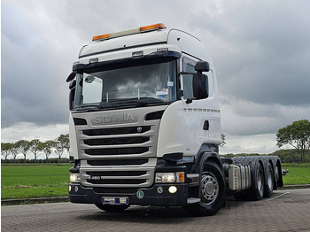 Caminhão chassi SCANIA R 450