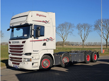 Caminhão chassi Scania R490 TL 8X2 CROWN EDITION: foto 2