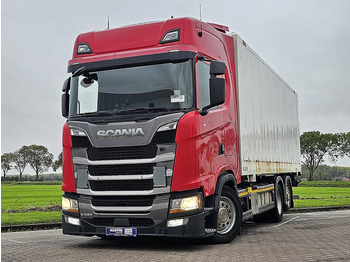 Caminhão transportador de contêineres/ Caixa móvel SCANIA S 520
