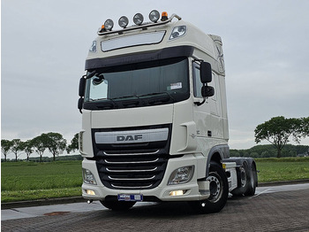 Tractor DAF XF 460