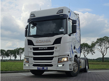 Caminhão SCANIA R 450